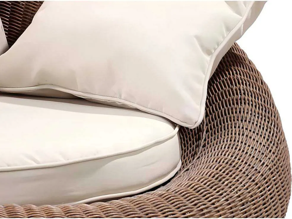 Set Van 2 Tuinstoelen Van Karamelkleurig Gevlochten Hars - Whiteheaven